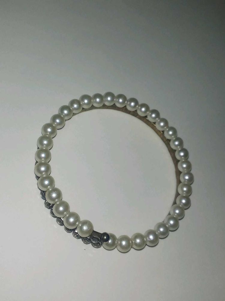 Pearl Beaded Bracelet