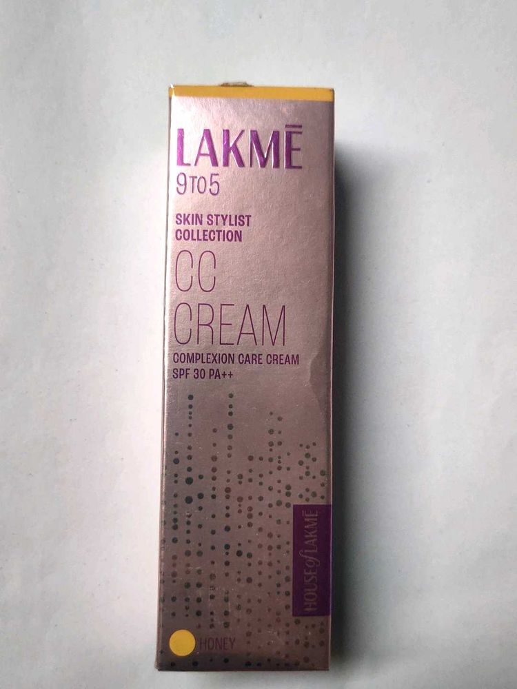 Lakme 9to5 CC Cream