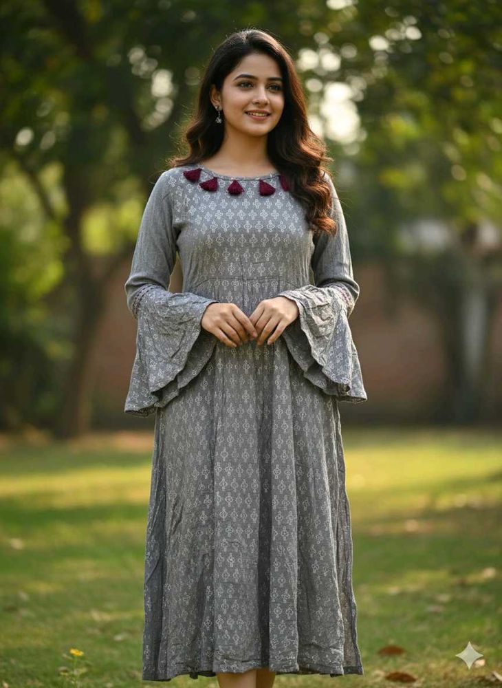 Elegant Grey Midi Dress