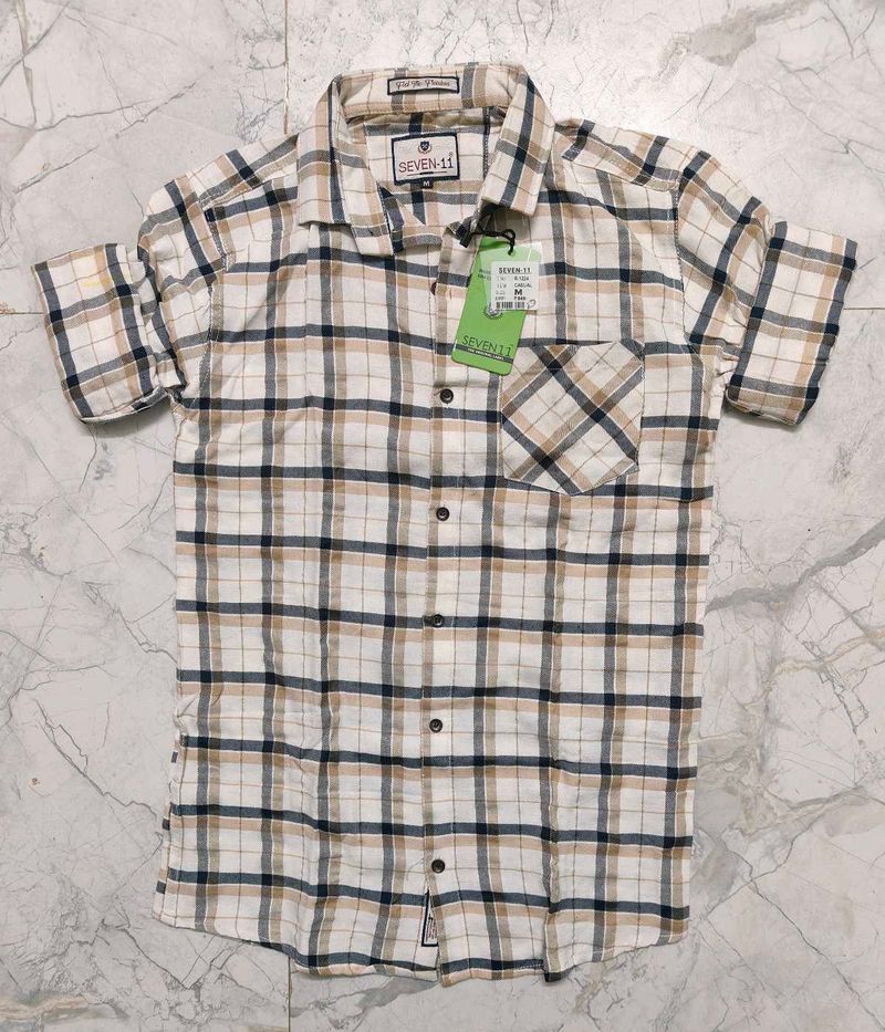 Seven-11 Men&#39;s Plaid Short Sleeve Shirt