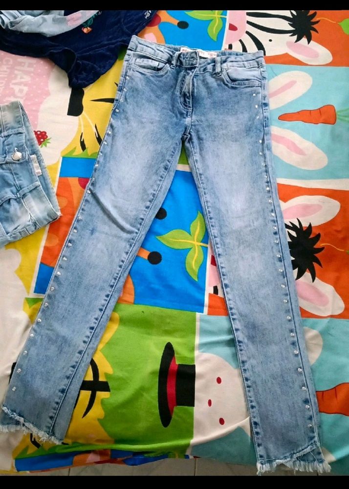 Jeans With Short
