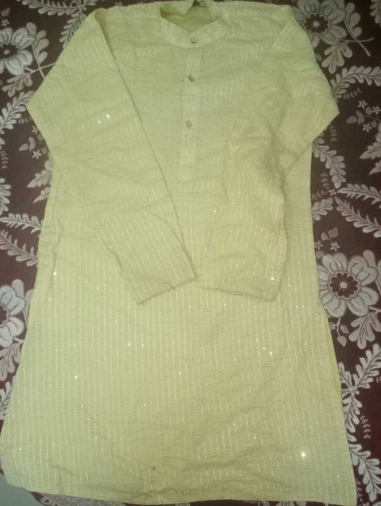 Elegant Men&#39;s Kurta
