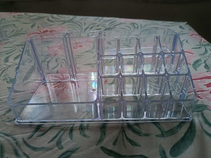 Cosmetic Organizer
