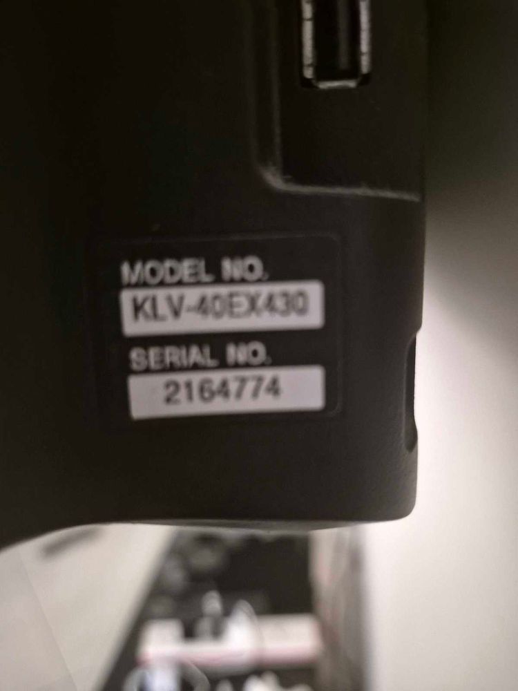 Sony Bravia 40&#34; TV