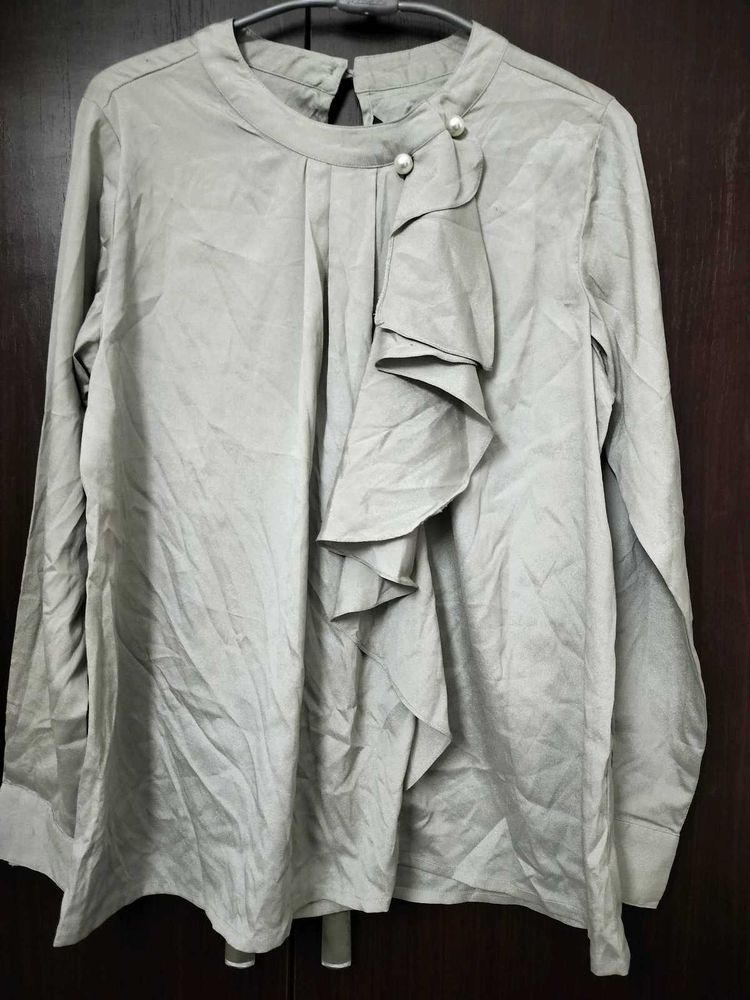 Grey Color Shirt Style Top