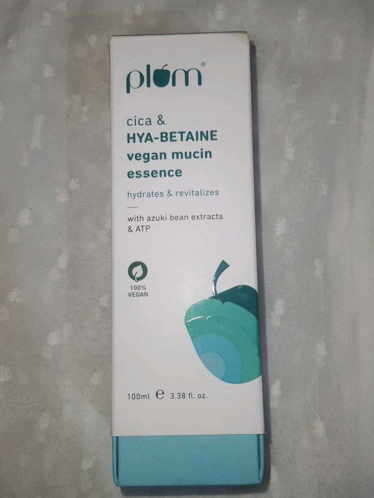 Plum Cica &amp; Hyaluronic Essence