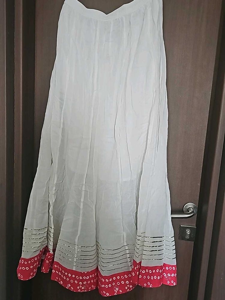 Ethnic White Skirt With Bandhani Border