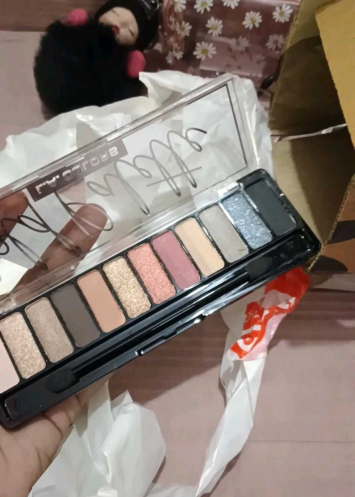 Eyeshadow Palette