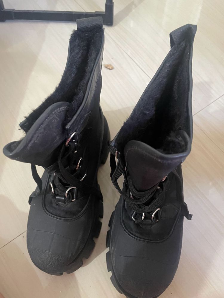 H&amp;M Warm Boots