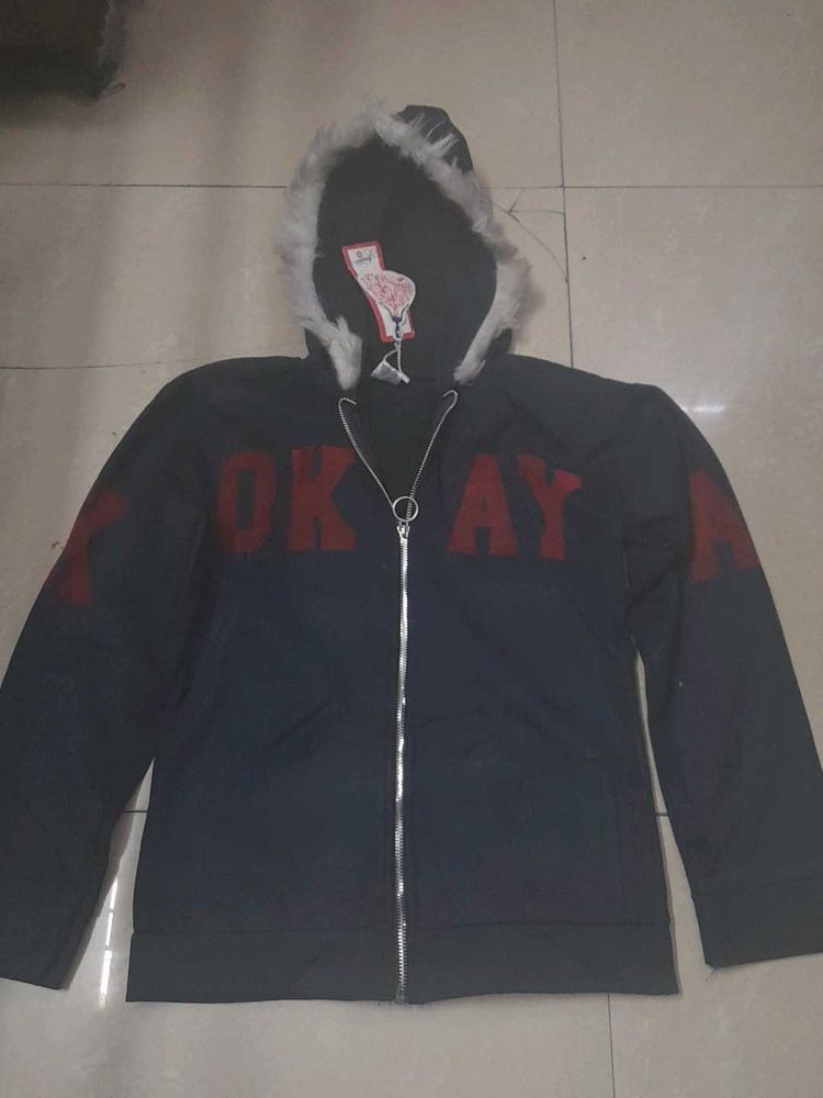 Navy Sweatshirt With Tag