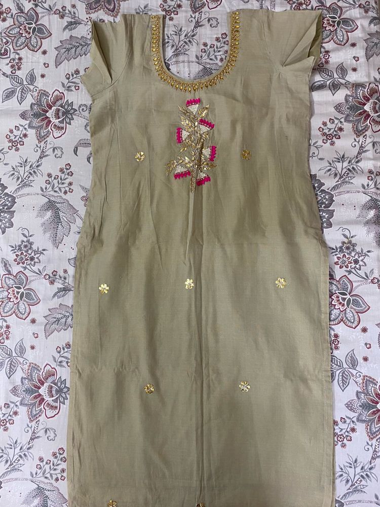 Home-stitched Kurti 🤍