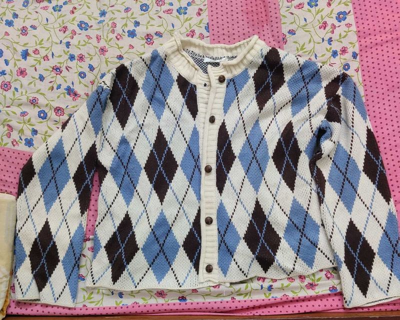 Woollen Knit Cardigan