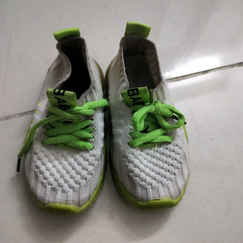 kids unisex sports  shoes size -23