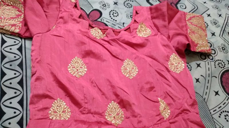 LONG FROCK