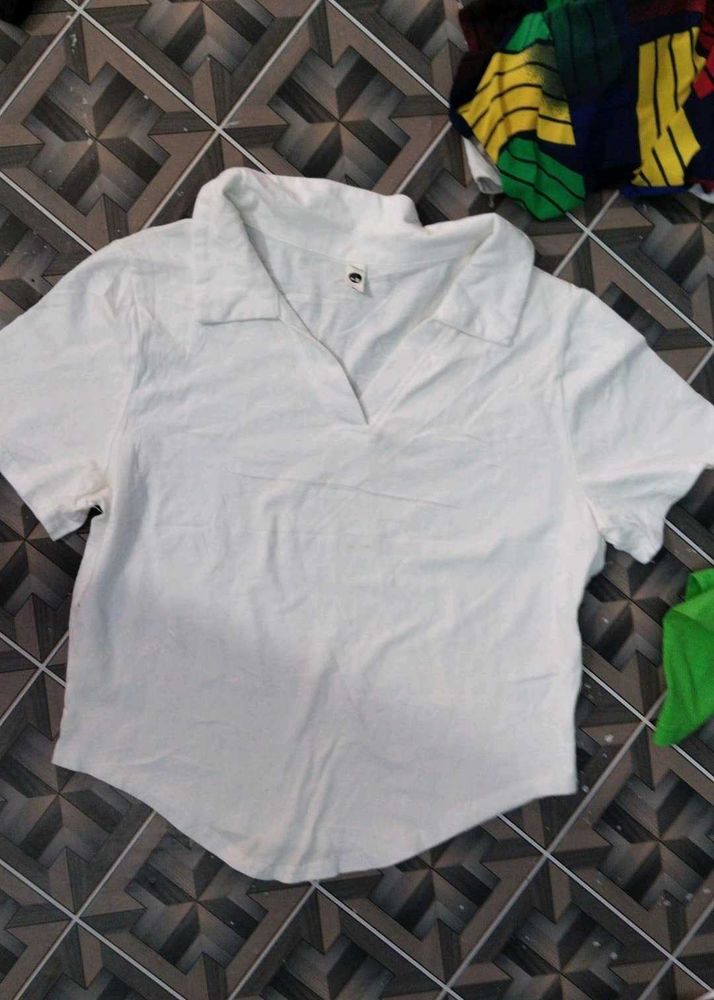 5 Tshirts + 1 Claw Clip + Mayskin Mosturiser