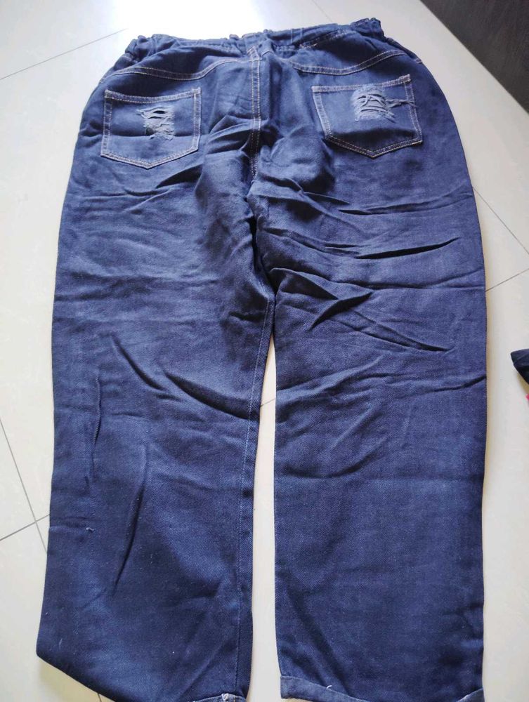Ripped Wide Leg Jeans