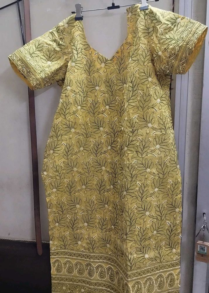 Chikenkari Kurta Set