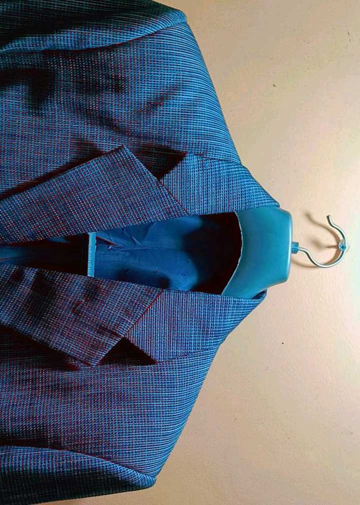 Stylish coat and pent