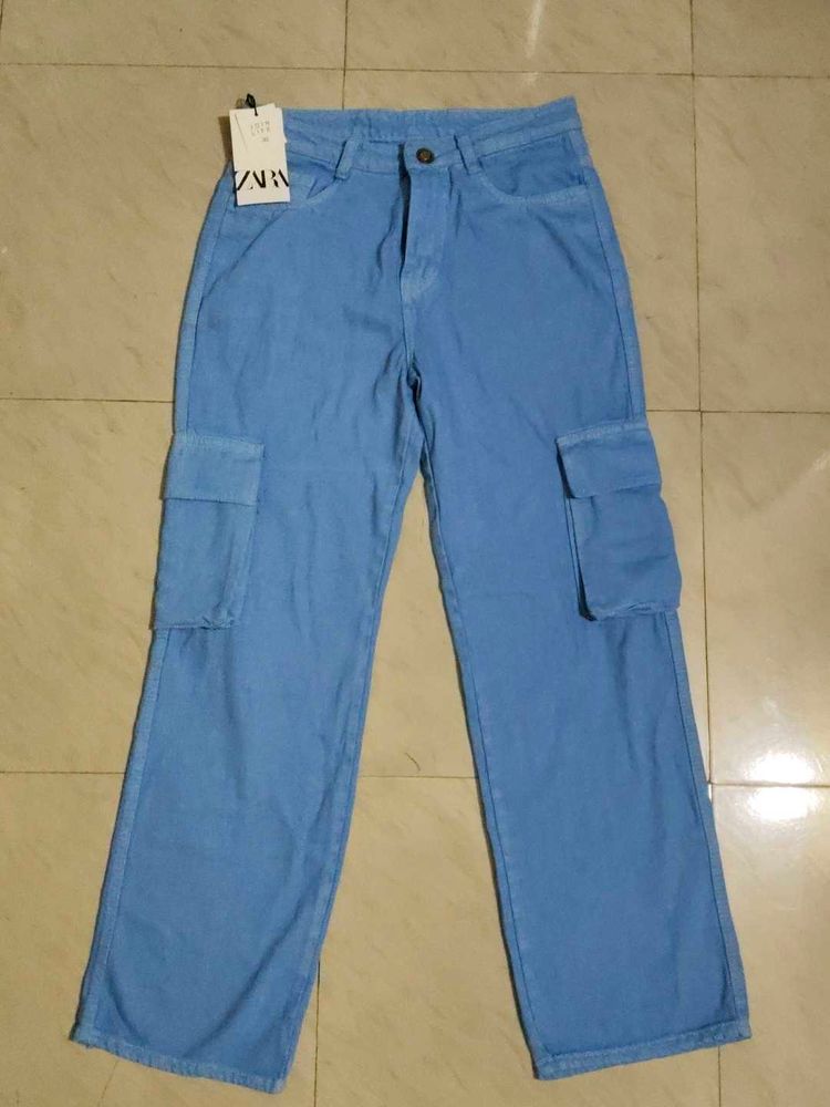 Women Light Blue Colour Straight Jeans 👖