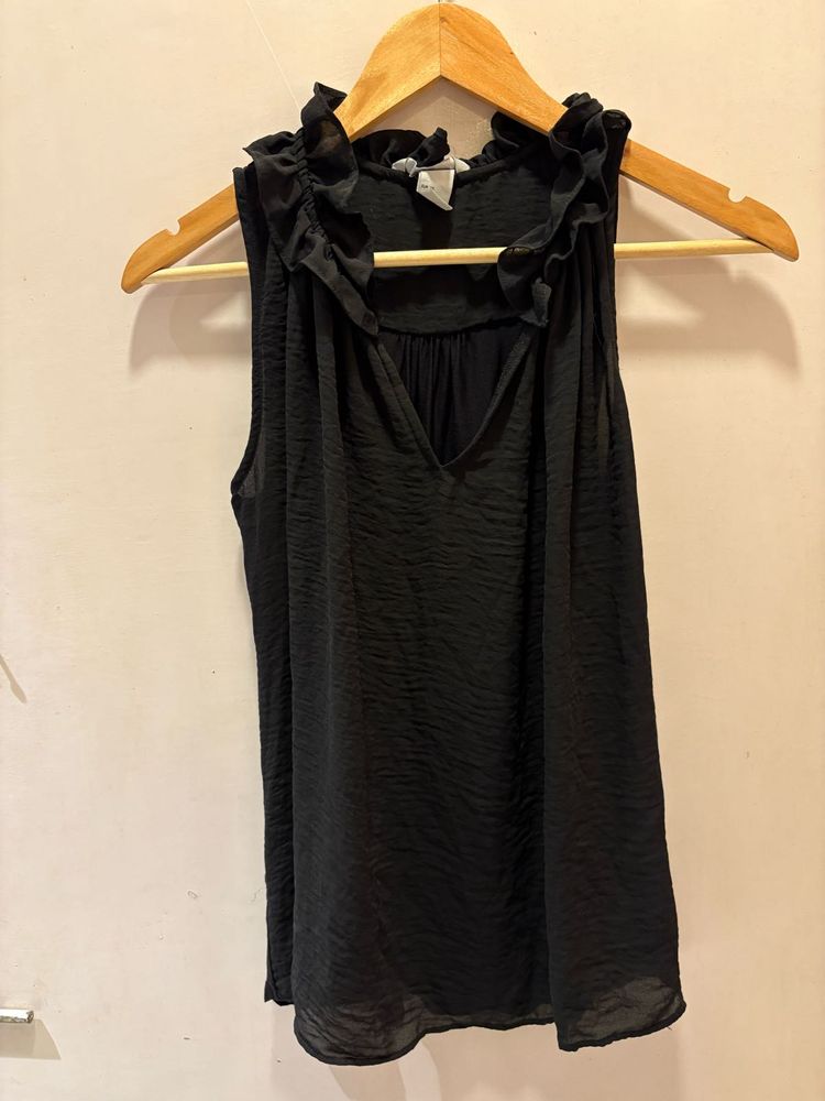 H&amp;M Elegant Ruffle Neck Top
