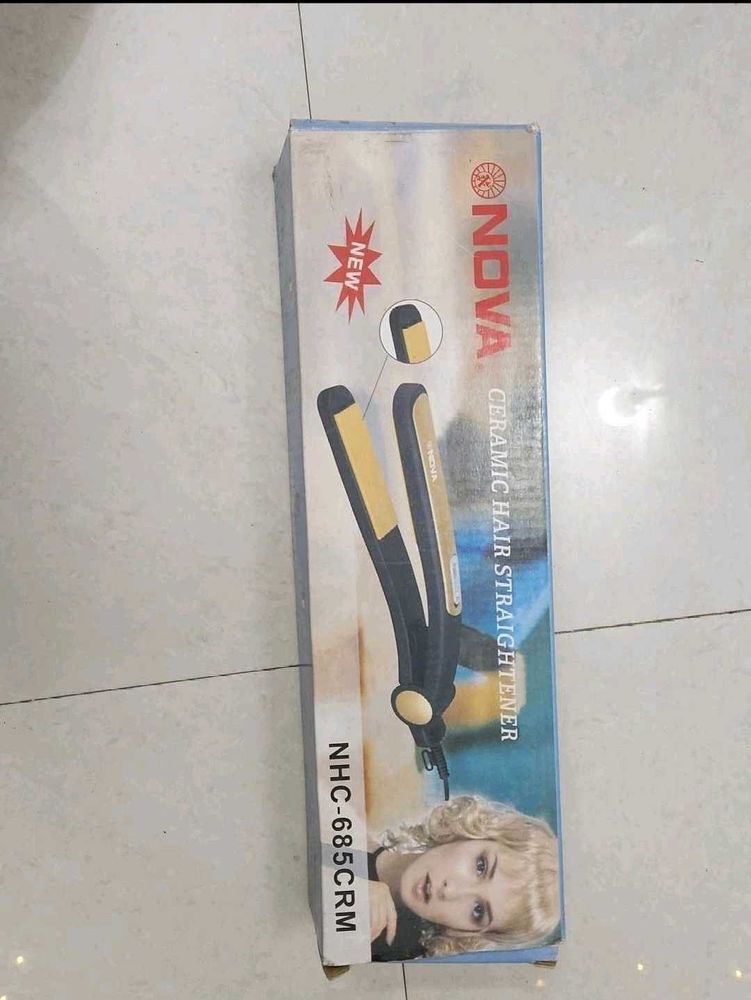 Nova Ceramic Hair Straightener