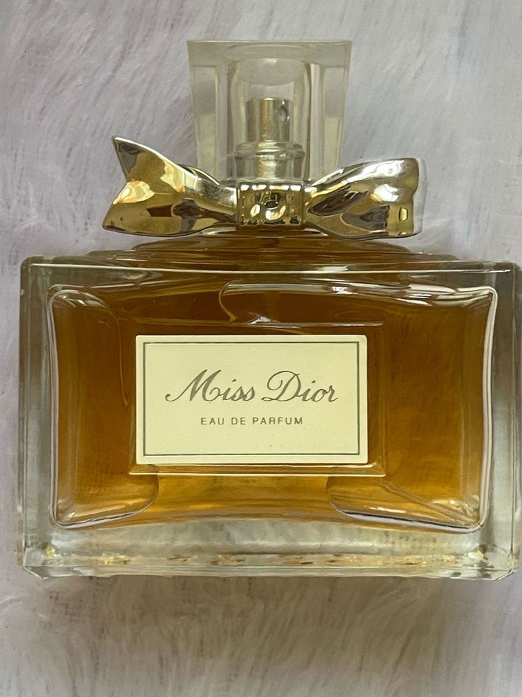 DIOR Perfume