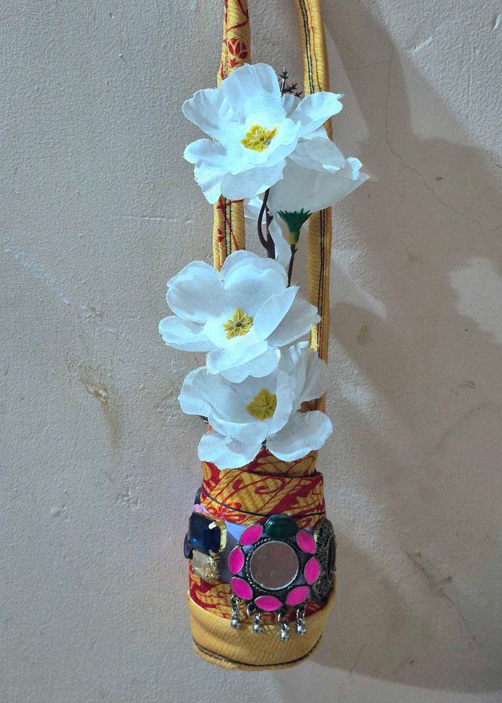 Handcrafted Showpiece