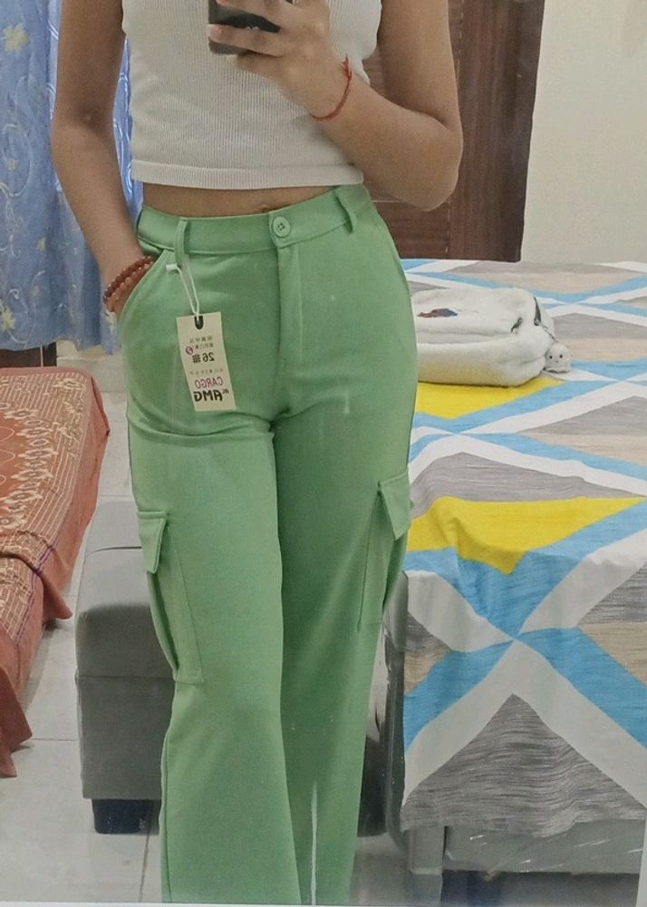 Trendy Green Cargo Pants