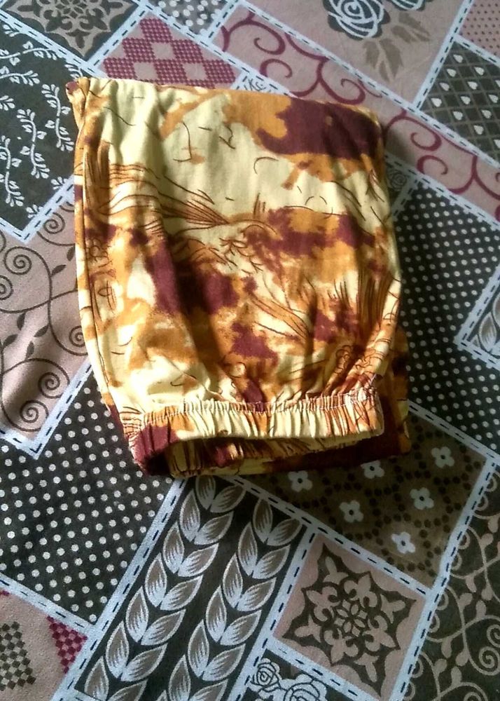 Patterned Leggings