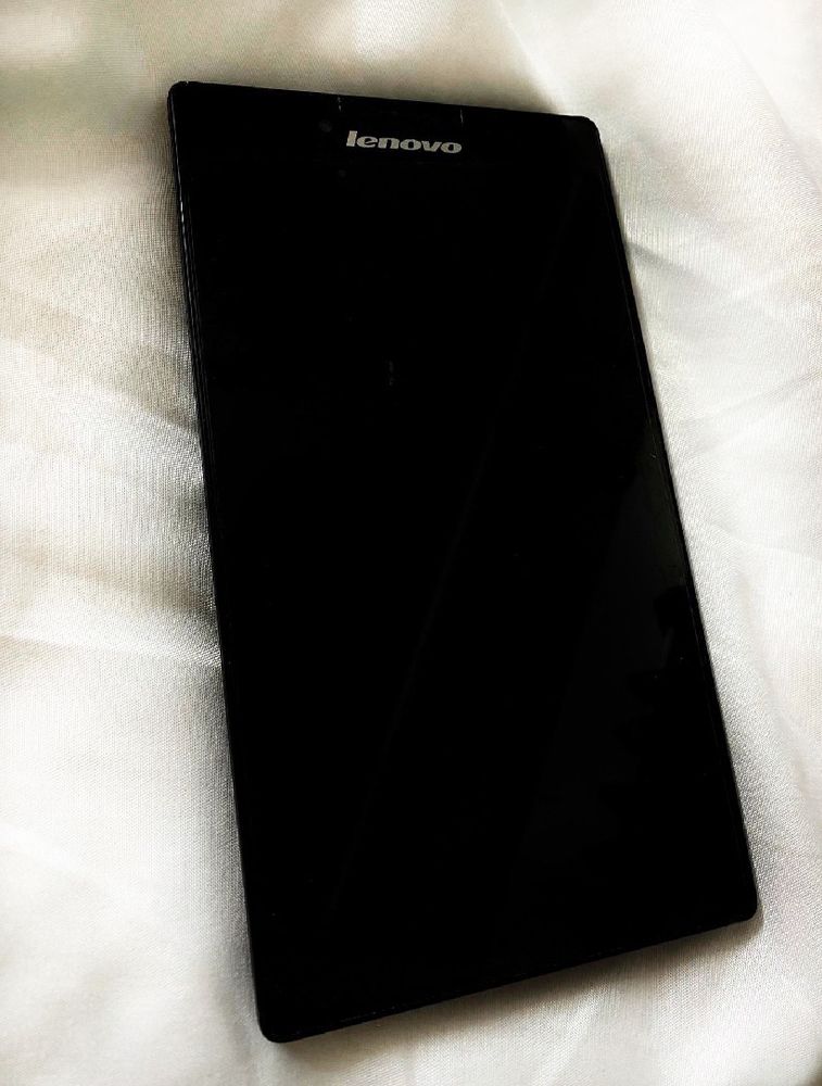 LENOVO Tablet Wifi+ Calling+3G+SelfoeCamera