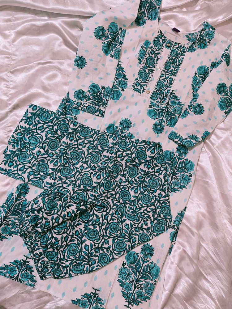 Green Floral Kurti Set