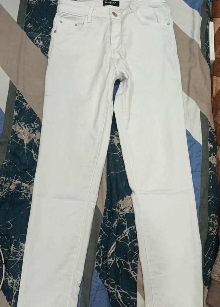 White Jeans
