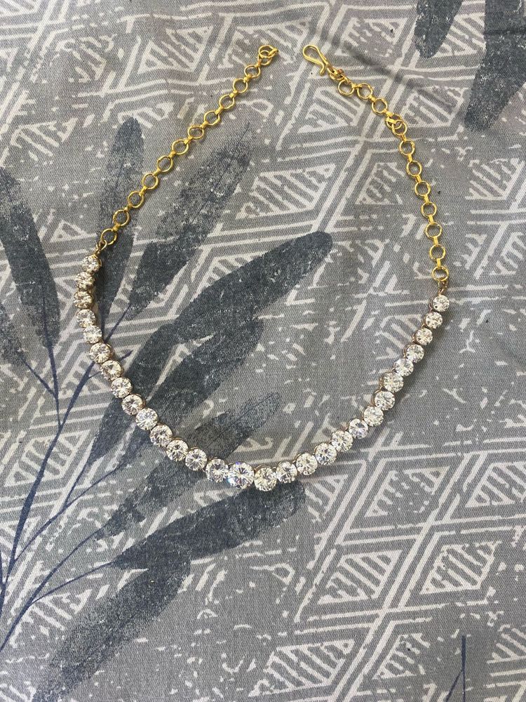 Elegant Crystal Necklace