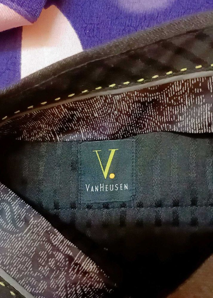 Venhusen Formal Pent