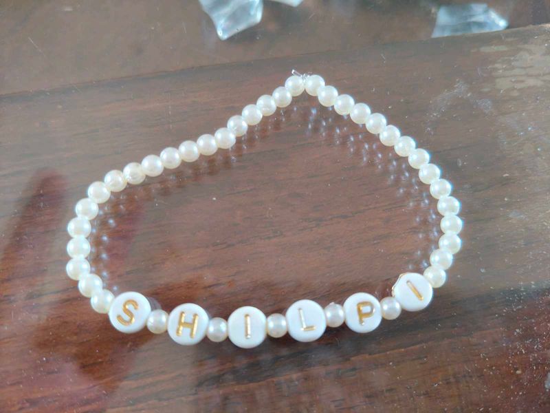 Custom Pearl Name Bracelet