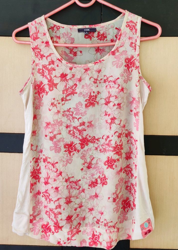 Floral sleeveless top