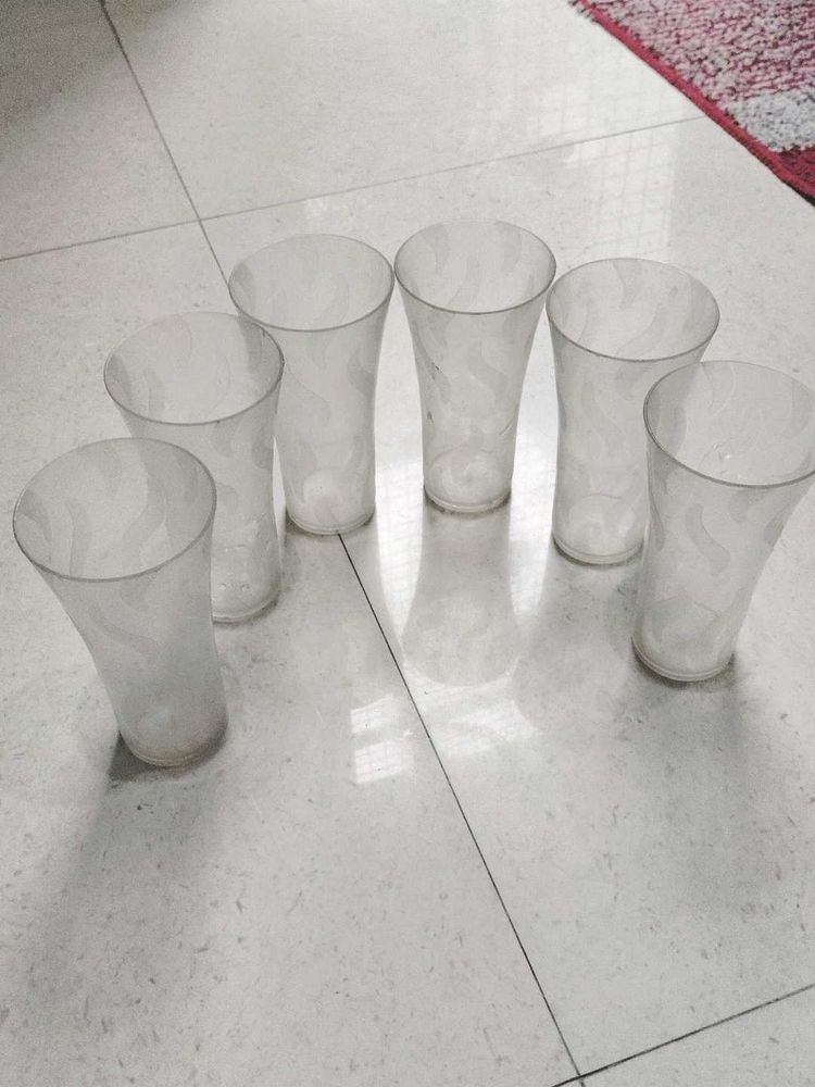 Set of 6 Elegant Vases