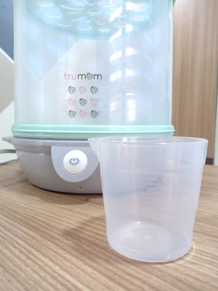 Electric Steam Sterilizer for Baby feeding bottles