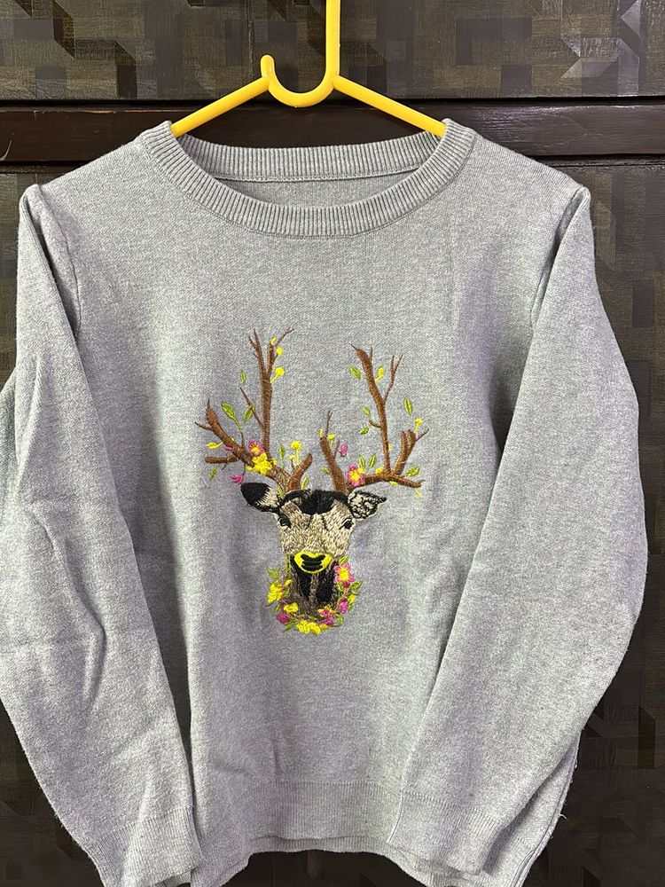 DEER FACE SWEATER