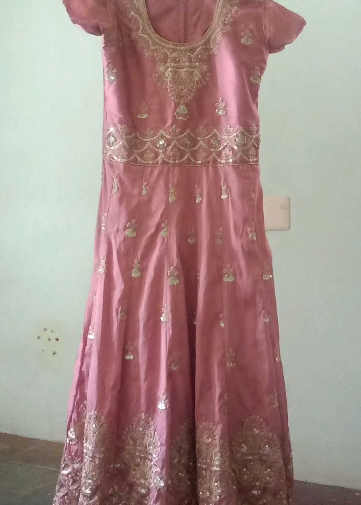 Elegant Pink &amp; Gold Ethnic Gown