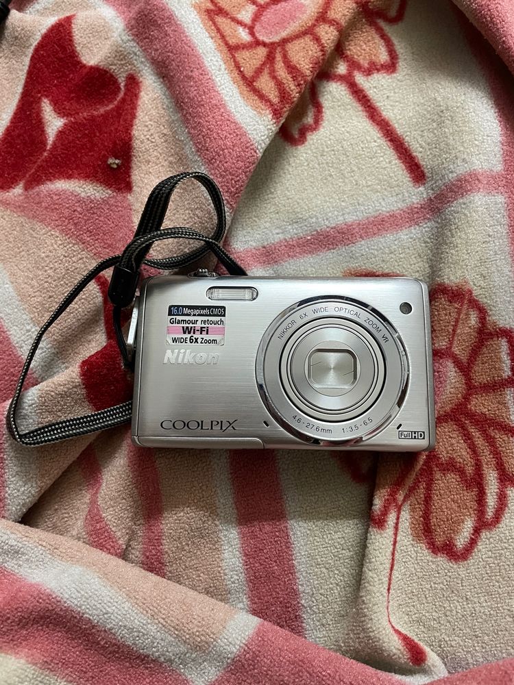 Nikon Coolpix Digital Camera