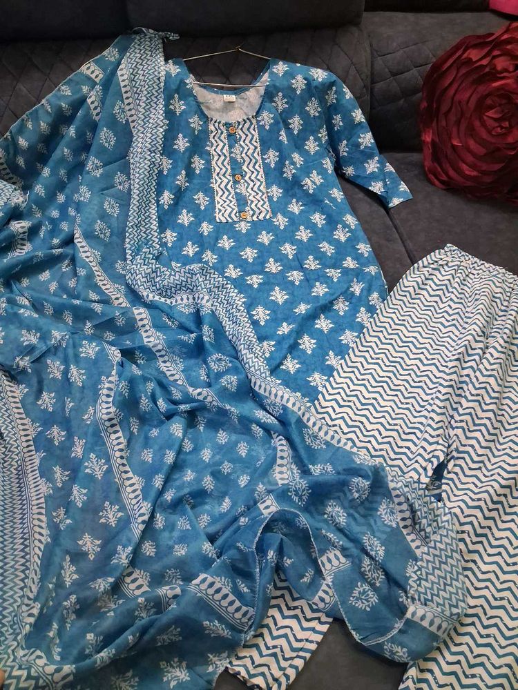 Blue Printed Kurta Set