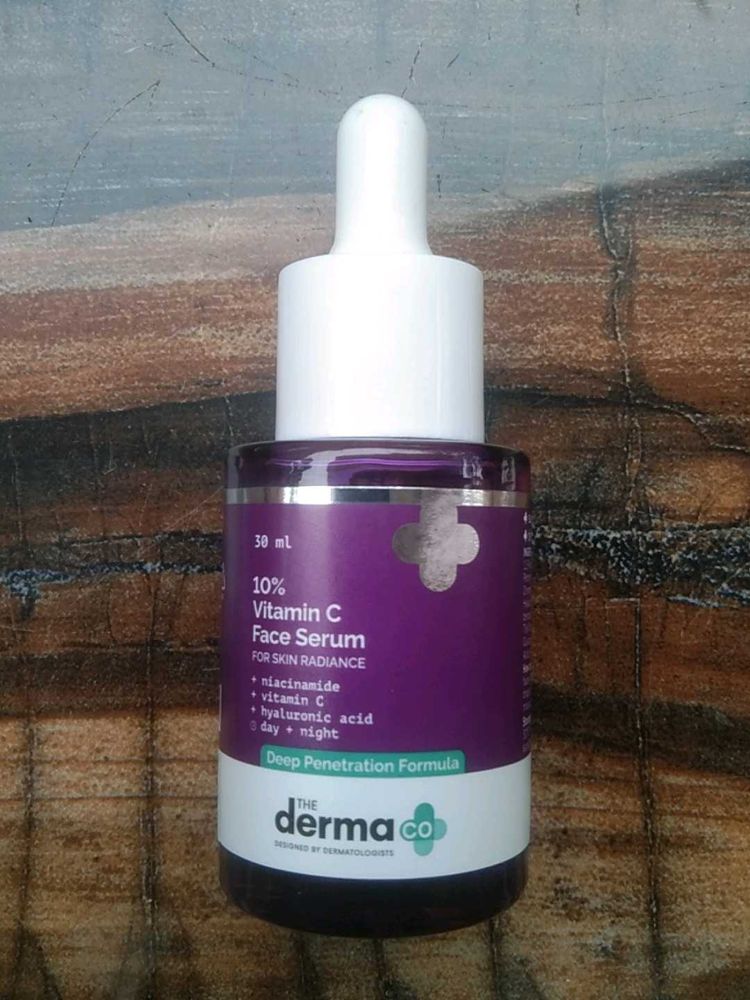 The Derma Co Face Serum