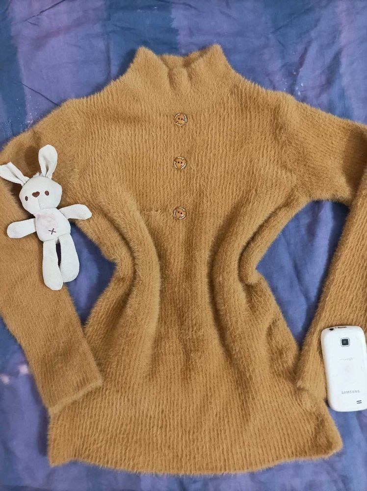 Fuzzy Soft Turtle Neck Top