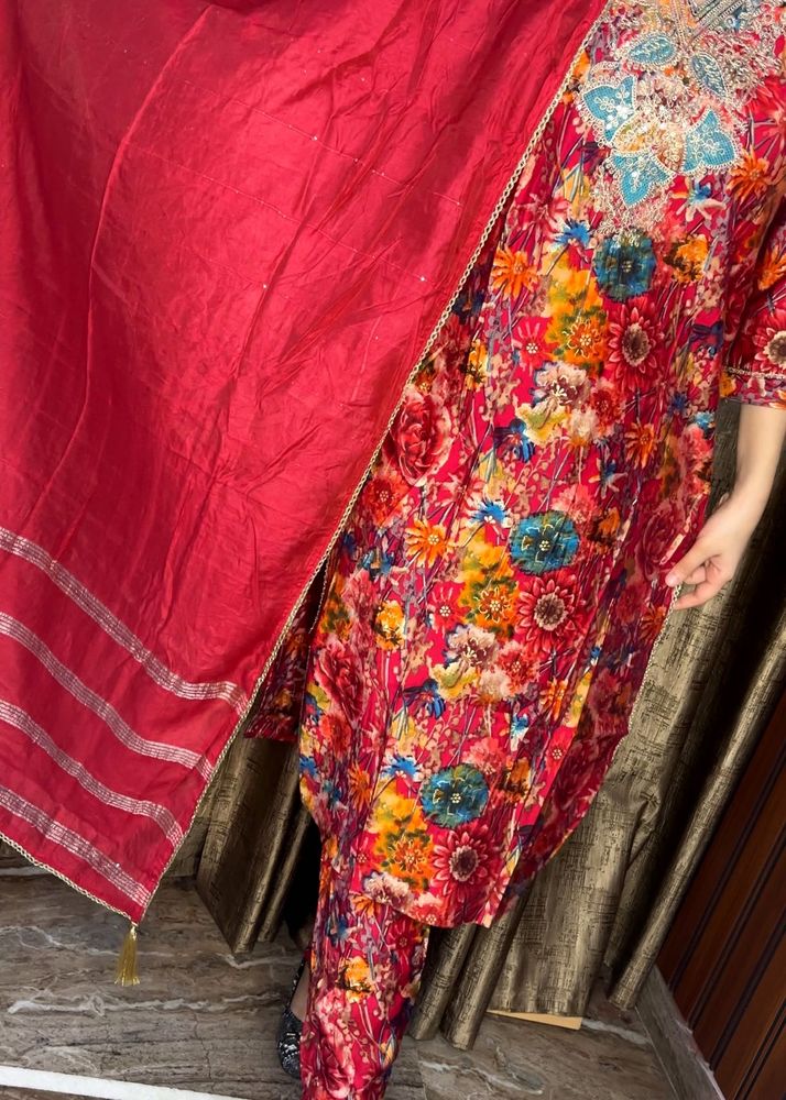 FLORAL PARTY WEAR SUIT SET