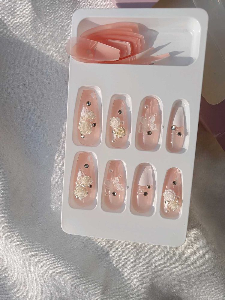 3D Crystal Diamond Nails Tips Professional Design