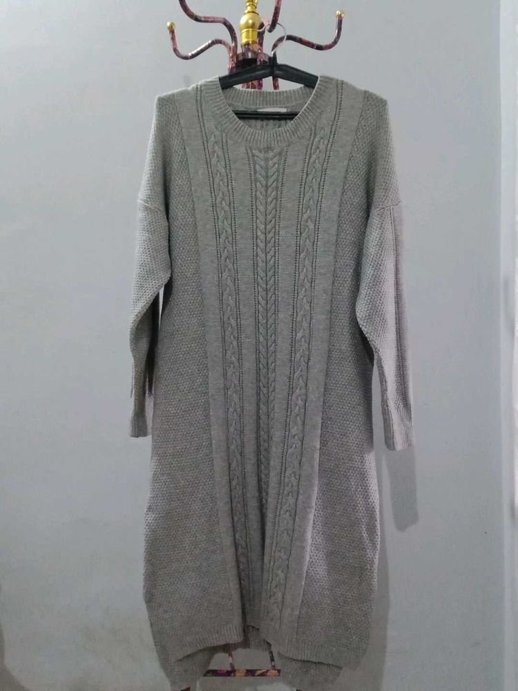 grey daisy knitted dress