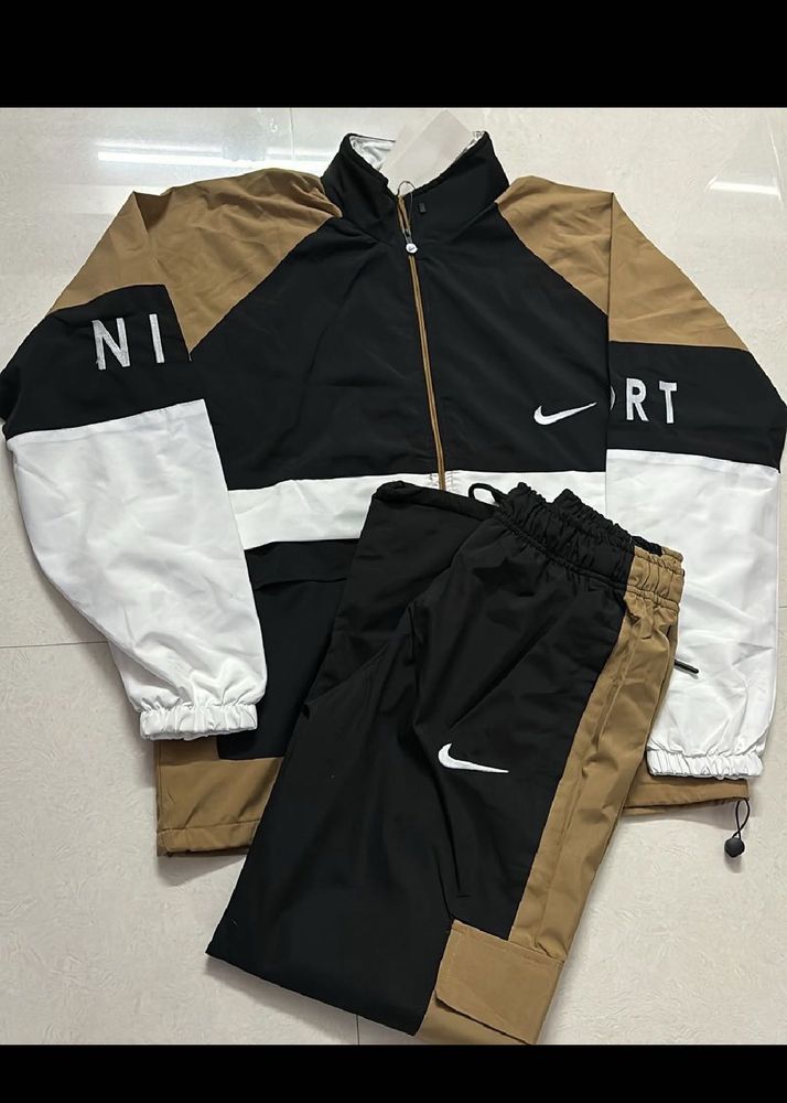 Nike Men’s Track suit