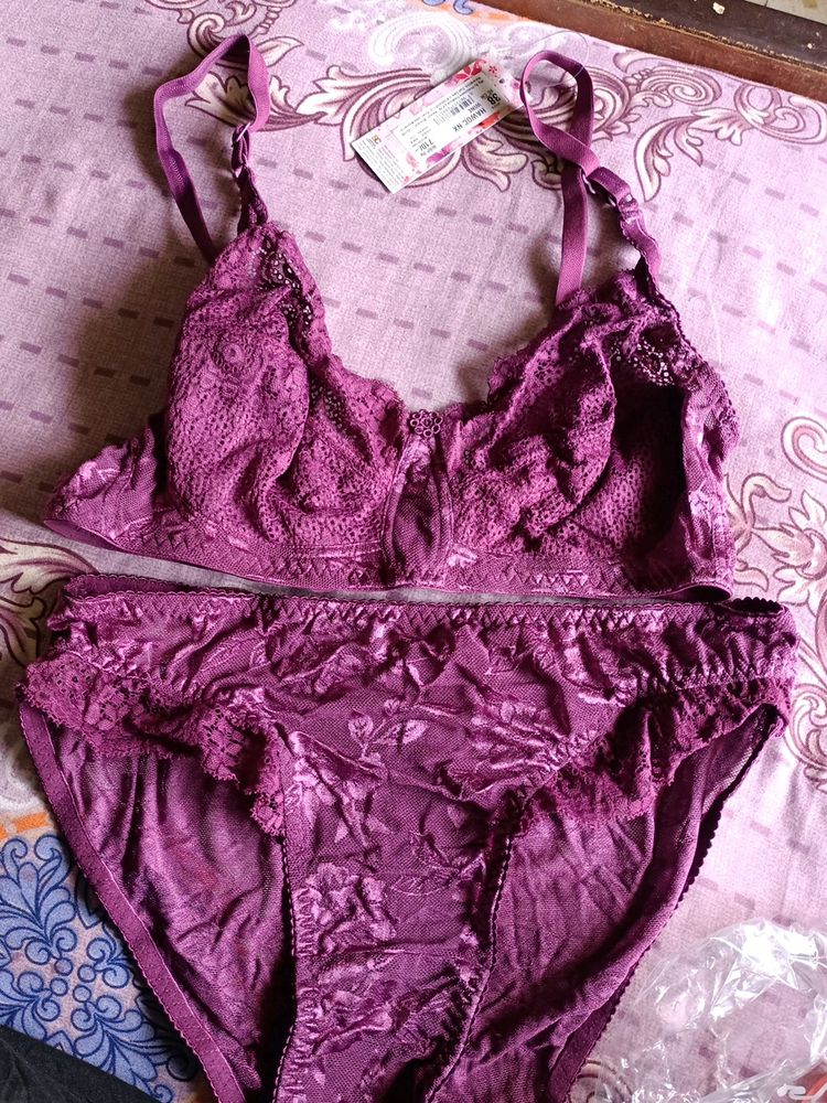 Sonari Bra Panty Set