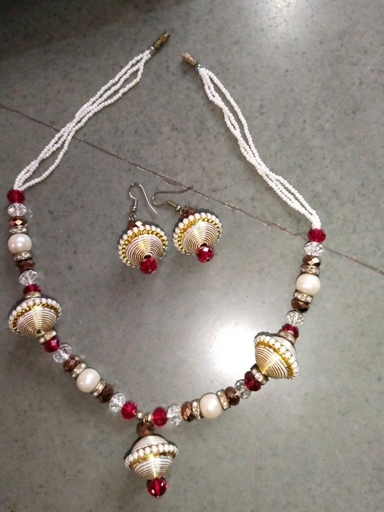 Beaded Necklace &amp; Earring Set